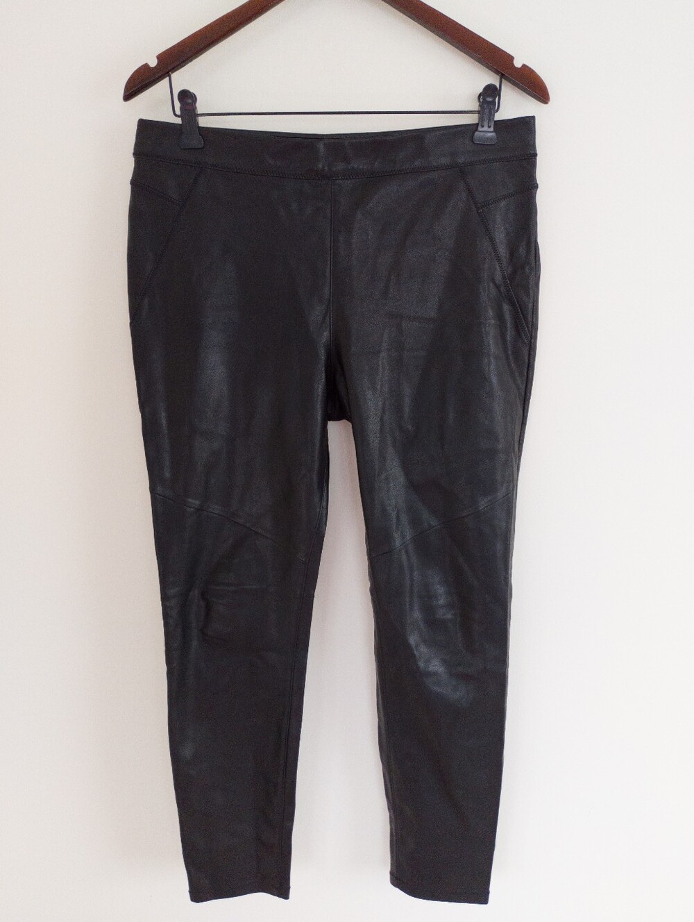 Free People Black Vegan Faux Leather Pull On Leggings Seam Detail Pants 29